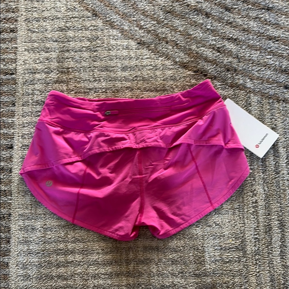 Lululemon SONIC PINK Speed Up LR 2.5” shorts